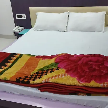 Hotel Nikunj